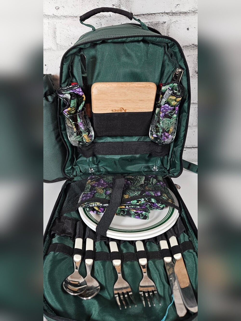 Vintage Picnic Time Deluxe Picnic Backpack Set for 2 with Blanket Wine Kit